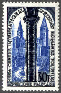 cloître de l'église, 875